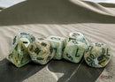 Chessex Mega-hedral: Marble Green/Dark Green