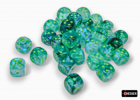 Chessex Borealis: 12MM D6 Kelp/Light Green (36) (Copy)