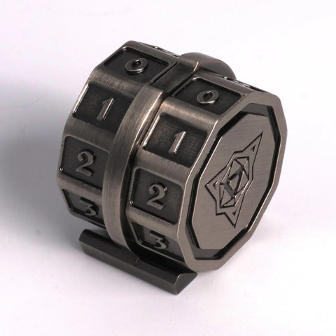 Die Hard Dice: V2 LifeLink Counter: Battleworn Silver