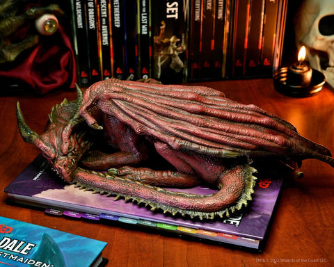 Dungeons & Dragons: Replicas of the Realms: Pseudodragon (Life-Sized)