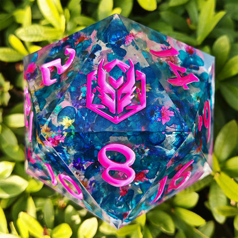Hymgho 100mm Chonk Resin Sharp Edge D20: Vapor Wave