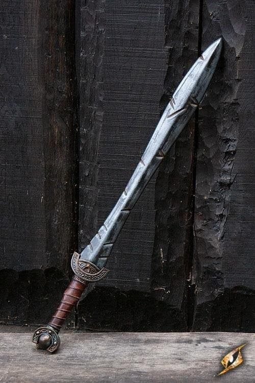 Iron Fortress: Battleworn Celtic Leaf Sword 60cm