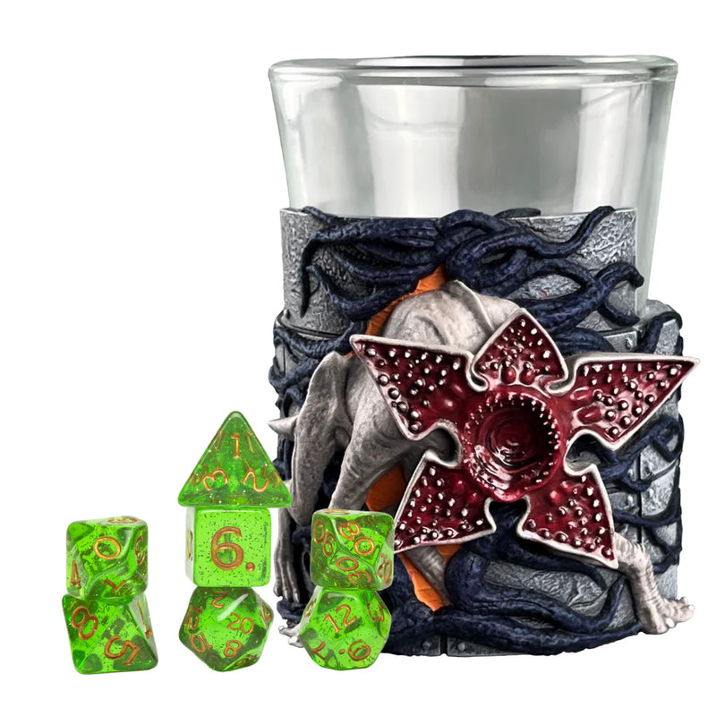 Stranger Things: Mini Dice Cups: Demodog & Dart