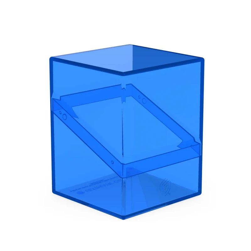 Ultimate Guard: Boulder 100+: Clear Sapphire