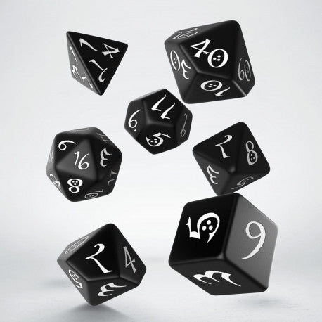 Classic RPG Dice Set: Black & White