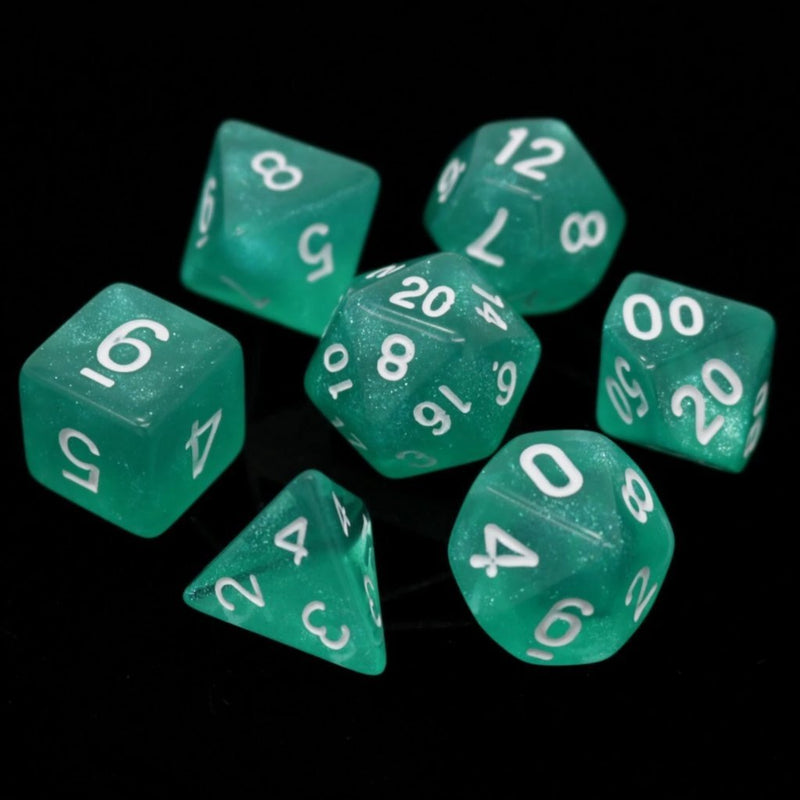 Die Hard Dice 7 Die RPG Dice Set: Hakuro w/ White