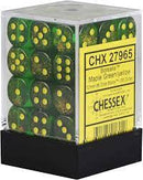 Chessex Borealis: 12MM D6 Maple Green/yellow(36)