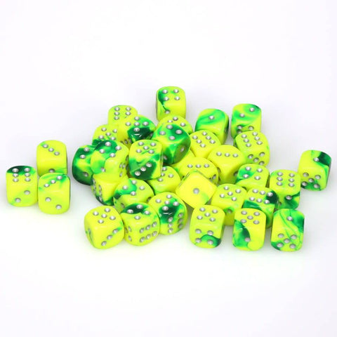 Chessex Gemini: 12MM D6 Green Yellow/Silver (36)